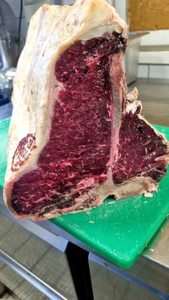 Dry Aged Porterhouse-Steak