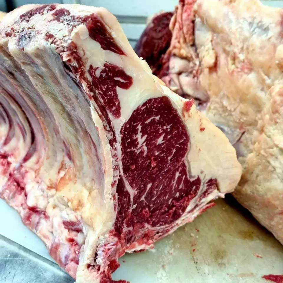 Ganzer Rinderrücken vom Färöer Rind